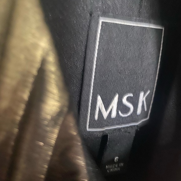 Bronze gown - Picture 5 of 5